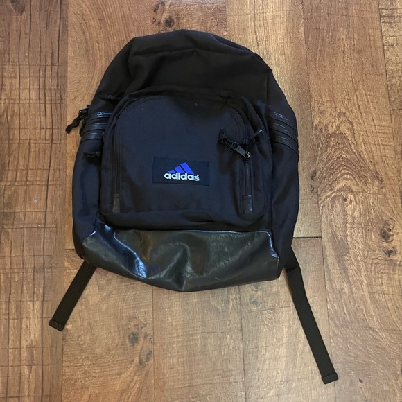 Adidas black full size backpack black nylon faux leather pockets zipper - Picture 1 of 9